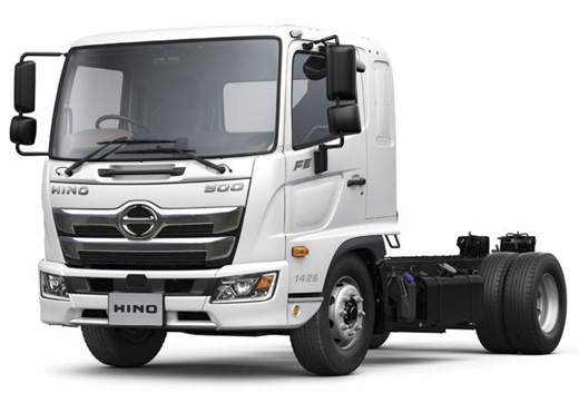 Hino Trucks test 500 STANDARD